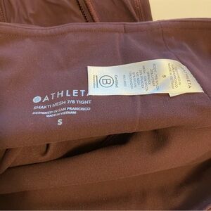 NWOT Athleta Shakti Mesh 7/8 Tights - Small
